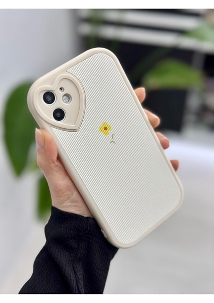 Go Aksesuar 11 ile Uyumlu Kaplama Tasarımlı Yumuşak Silikon Kamera Korumalı Kılıf