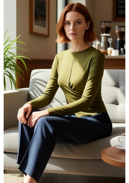 Stil Kadın Kruvaze Büzgü Drape Detaylı Vücuda Oturan Bluz Regular Örme Slim Kalıp Düşük Kol fırsatları