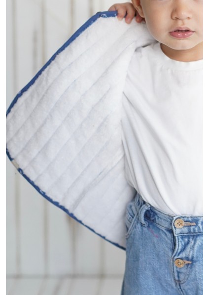 Çapa Desenli Peluş Bebek Yeleği fiyatları