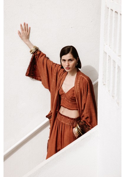 Kahverengi Üçgen Büstiyer fırsatları