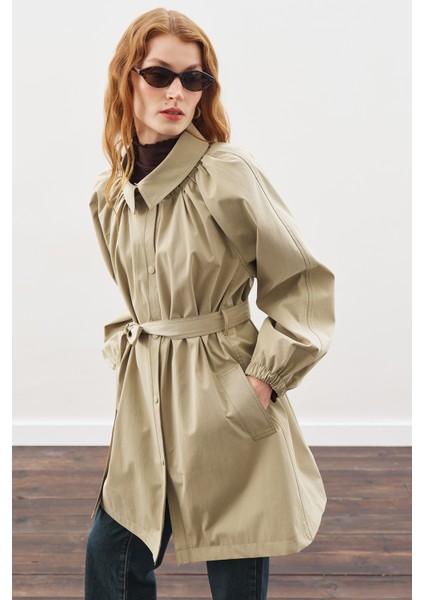 Oversıze Bağlamalı Midi Trençkot Haki