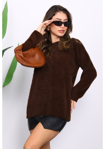 Kahverengi Bisiklet Yaka Angora Yumoş Triko Kazak