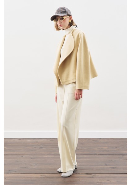 Yünlü Kısa Ceket Kum modelleri