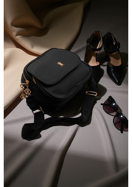 Astarlı Askılı 3 Bölmeli El ve Omuz Çantası 111003 fiyatları