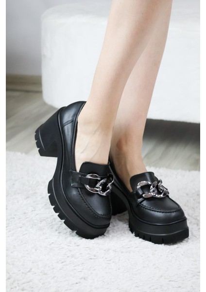 Kadın Kalın Toka 8 cm Platformlu Loafer Ayakkabı Siyah Cilt