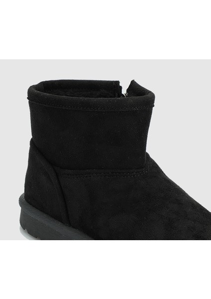 Siyah Kız Çocuk Bot indirimleri