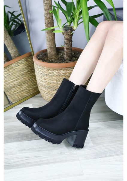 Kadın Leysi 8 cm Platformlu Topuklu Fermuarlı Bot Siyah Süet modelleri