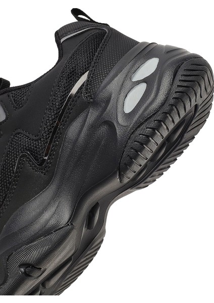 Kadın Siyah Bağcıklı Kalın Tabanlı Sneaker 25AFD494314