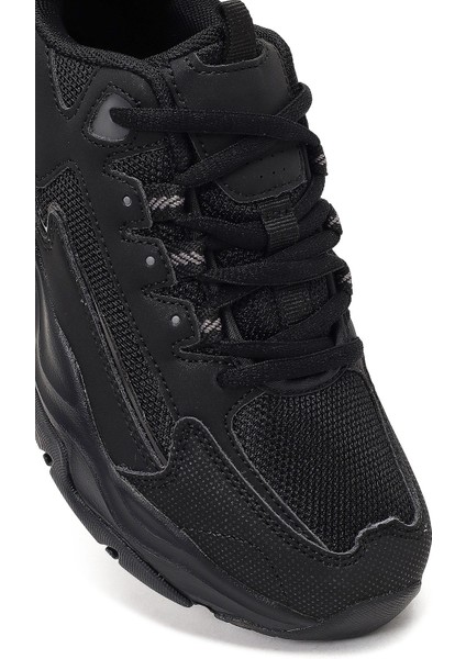 Kadın Siyah Bağcıklı Kalın Tabanlı Sneaker 25AFD494314