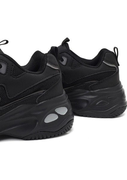 Kadın Siyah Bağcıklı Kalın Tabanlı Sneaker 25AFD494314