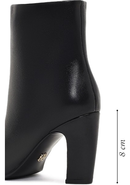 Kadın Siyah Kalın Topuklu Deri Bot 25WFD491118 fiyatları