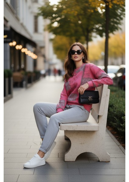 Kadın Pembe Baskılı %100 Pamuk 3 Iplik Şardonsuz Sweatshirt - Normal Kalıp Basic Bisiklet Yaka