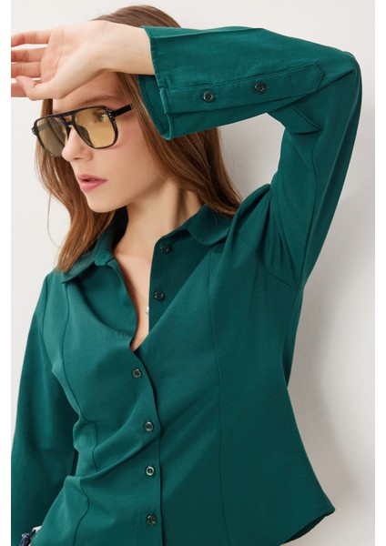 Çan Kollu Vücuda Oturan Dokuma Gömlek LUB0300 Zümrüt Yeşili modelleri