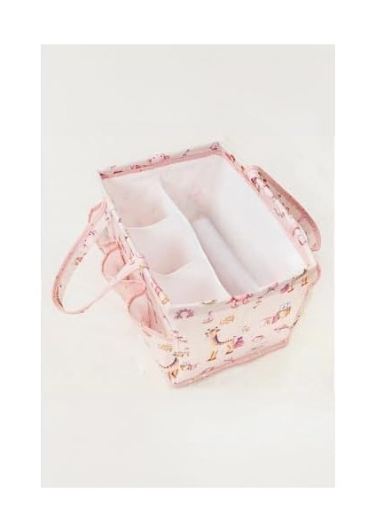 Bebek Bakım Çantası – Hafif (139 Gr), 30X20X21 Cm, Kolay Temizlenebilir, Tek Parça, Pembe | Seyahat ve Günlük Kullanım Için Ideal