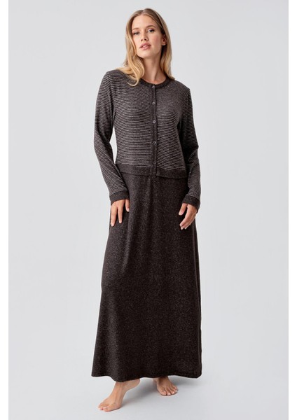 Uzun Kollu Düğmeli Esnek Yumuşak Dokulu Viskoz Gecelik 18102