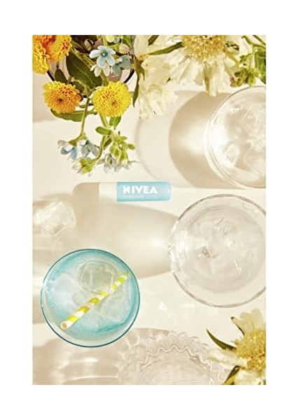 Nıvea Hydro Care Dudak Bakım Kremi, 24 Saat Nem, Aloe Vera, Saf Su ve Doğal Yağlar, Spf 15, Gün Boyu Dudak Bakımı (4,8g) modelleri