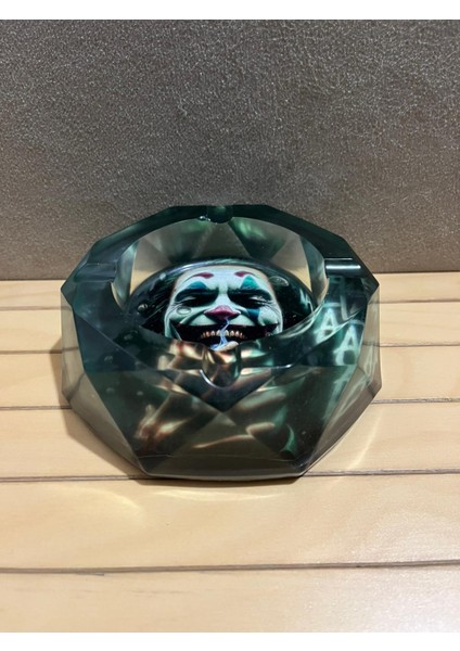 Joker Tasarımlı El Yapımı Epoksi Kültablası – Dekoratif Küllük,hediye,ev Aksesuar fiyatları