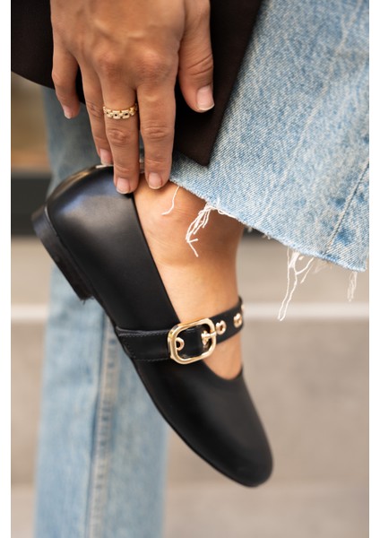 Victor Siyah Deri Gold Tokalı Babet fiyatları