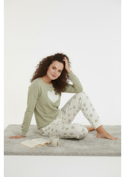 Luxury Thermal Büyük Kalp Desenli Kadın Polar Kışlık Pijama Takımı – 42047 indirimleri