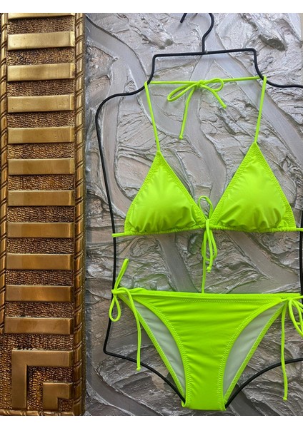 Kadın Likralı Esnek Yandan ve Boyundan Bağlamalı Şık Ipli Üçgen Bikini Takım