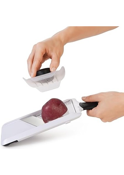 - Good Grips Paslanmaz Çelik Bıçaklı Sebze Dilimleyicisi/el Dilimleyicisi, Beyaz indirimleri