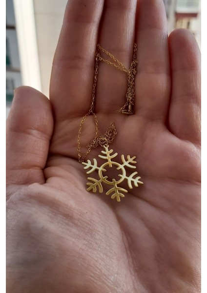 925 Ayar Gümüş 24 Ayar Altın Kaplama Kar Tanesi Kolye