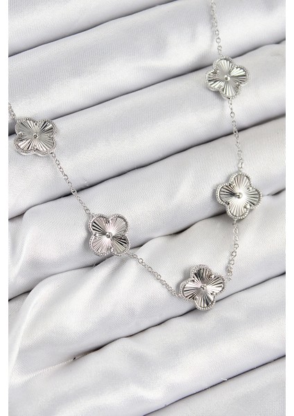 Bfs Pirinç Vıp Yonca Model Gümüş Renk Kadın Kolye