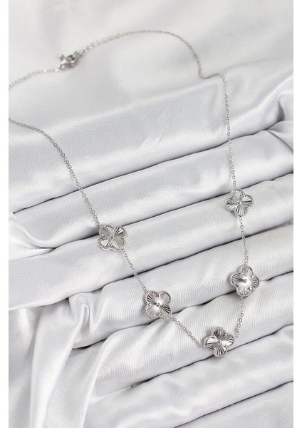 Bfs Pirinç Vıp Yonca Model Gümüş Renk Kadın Kolye fiyatları