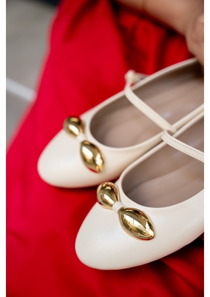 Loes Ekru Gold Aksesuarlı Düz Kadın Babet modelleri