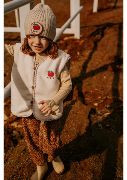 Petit Paris Elma Nakışlı Peluş Krem Yelek