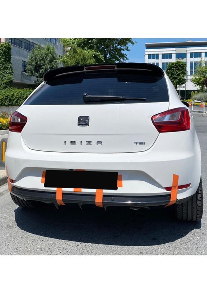 Seat Ibiza Sağ Sol Çıkışlı Difüzör 2012-2017 Parlak Siyah