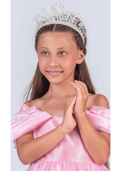 Prenses Model Önü Kısa Arkası Uzun Taçlı Kız Çocuk Abiye Elbise modelleri