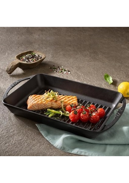 Metal Dikdörtgen Metal Kulplu Döküm Tava, 22X32, Kırmızı fiyatları