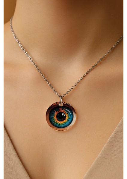 Şeffaf Sert Akrilik Kolye Ucu ve Üzeri Zincirli Desenli Kolye Esrarengiz Göz