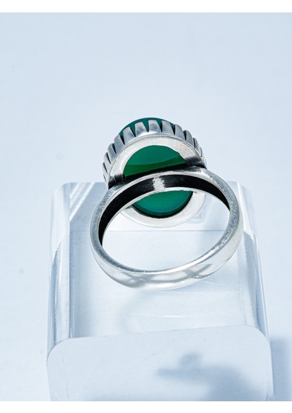 Oval Kesim Yeşil Onıx Taşlı 925 Ayar Gümüş Erkek Yüzük Tek Adet Mevcut