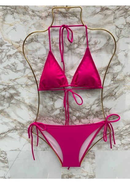Kadın Likralı Esnek Yandan ve Boyundan Bağlamalı Şık Ipli Üçgen Bikini Takım