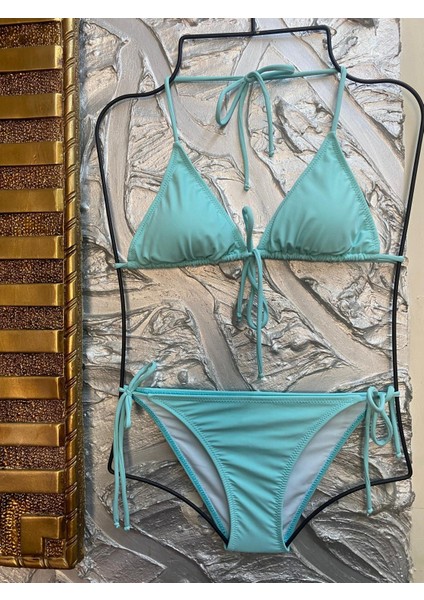 Kadın Likralı Esnek Yandan ve Boyundan Bağlamalı Şık Ipli Üçgen Bikini Takım
