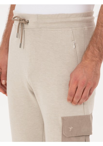 Erkek Bej Slim Fit Kargo Cepli Paçası Düz Eşofman Altı 50309820-VR011 indirimleri