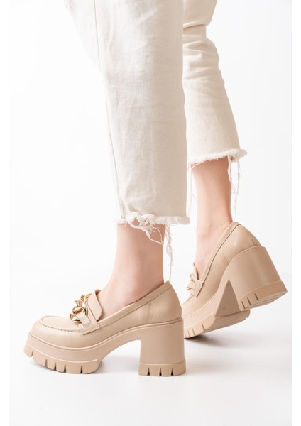 Kadın Zincir Tokalı 8 cm Topuklu Platformlu Ayakkabı Bej