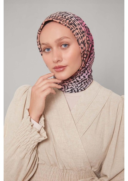 Fuşya Renk Geçişli Desen Soft Eşarp fiyatları