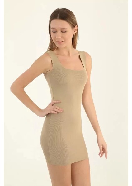 Kadın Kare Yaka Midi Boy Likralı Polelit Elbise - Bej fiyatları