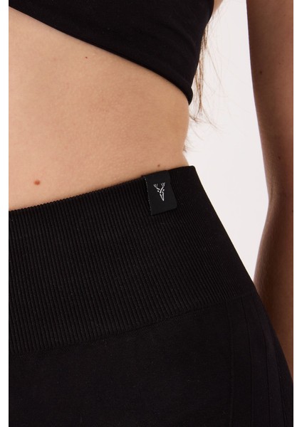 Amara Spor Şort Yüksek Bel Esnek Şekillendirici ve Toparlayıcı Seamless Tayt Kısa Şort fiyatları