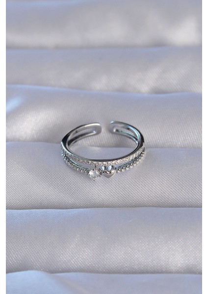 Pirinç Gümüş Renk Zirkon Taşlı Kalpli Su Yolu Model Ayarlanabilir Yüzük fiyatları