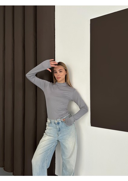 Kadın Parmak Detaylı Body indirimleri