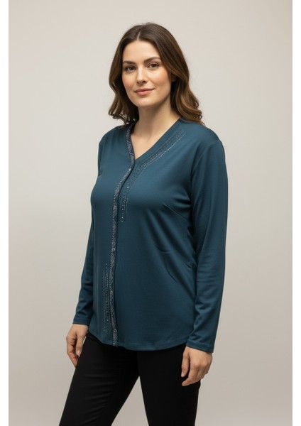 Kadın Önü Kapalı Düğme Detaylı Taşlı Nergis Mevsimlik Bluz indirimleri