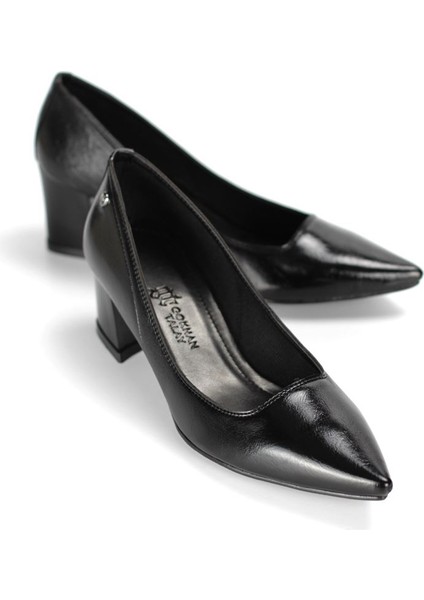 Zaneta Esnek Yumuşak Kaymaz Taban (4 Cm) Kadın Kalın Topuk Siyah Rugan Ayakkabı fiyatları