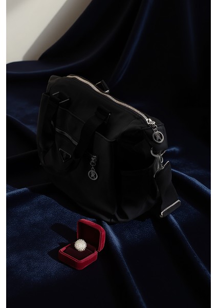 Astarlı Askılı 3 Bölmeli El ve Omuz Çantası 111004 modelleri