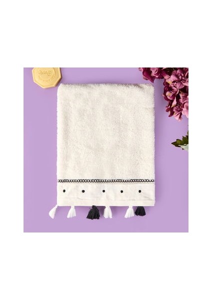 Soft Piene Yüz Havlusu - Ekru / Siyah - 50X90 cm
