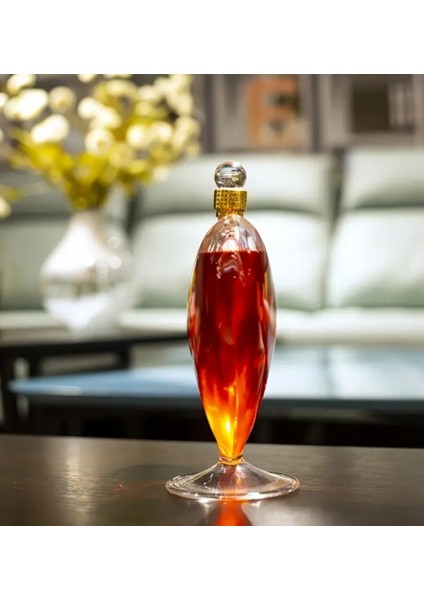 Kalp Şeklinde Şarap ve Viski Sürahisi 500ml Barlar ve Partilere Özel modelleri