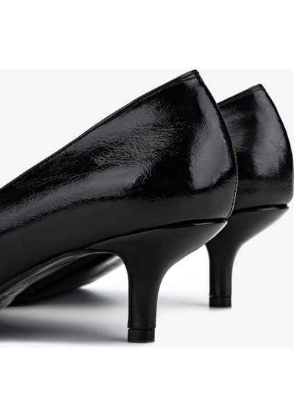 Kadın Suni Deri Siyah Topuklu Ayakkabı 1073 0510 Bn Ayk SK25-26 Sıyah Dr fırsatları